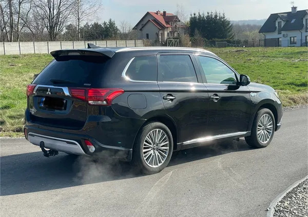 mitsubishi podkarpackie Mitsubishi Outlander cena 95000 przebieg: 170000, rok produkcji 2019 z Rzeszów